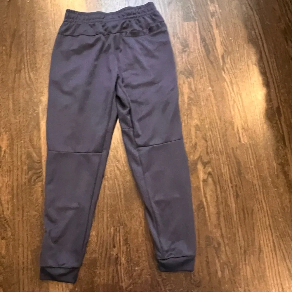 Nike women’s Navy Sweats/ Joggers Size Small